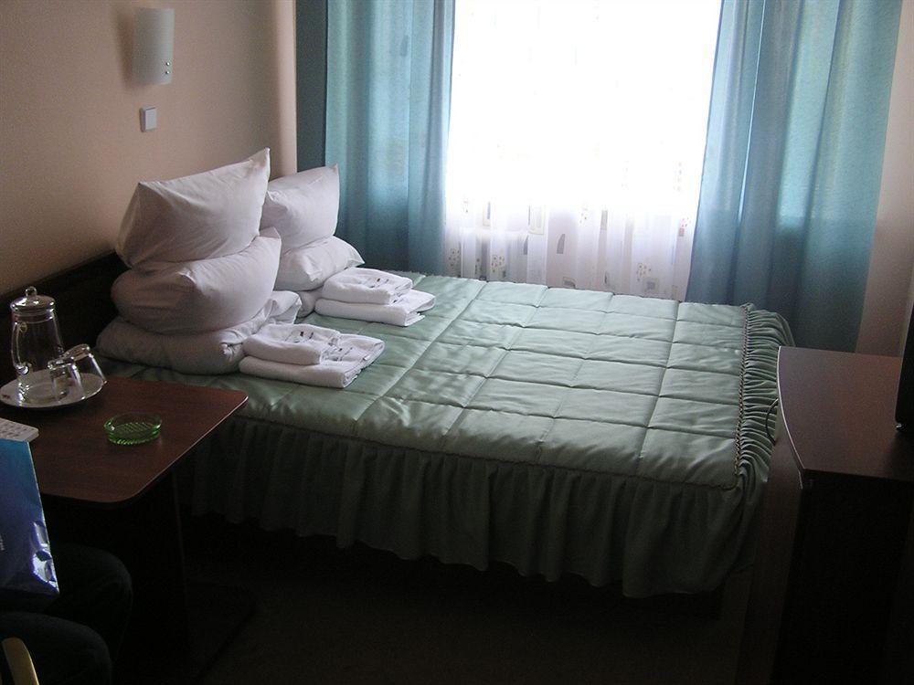 Holosiyvsky Hotel Kijów Zewnętrze zdjęcie