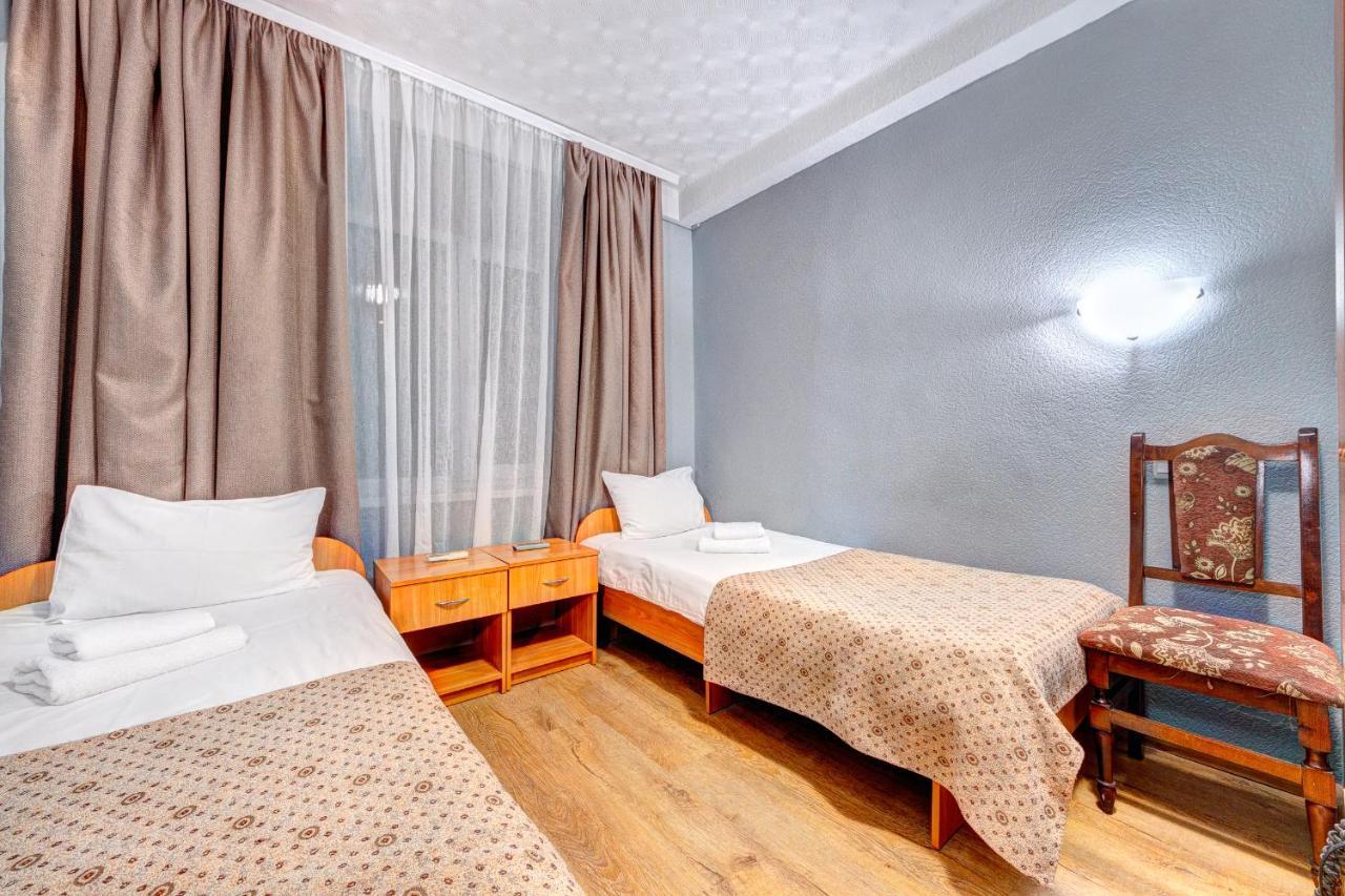 Holosiyvsky Hotel Kijów Zewnętrze zdjęcie
