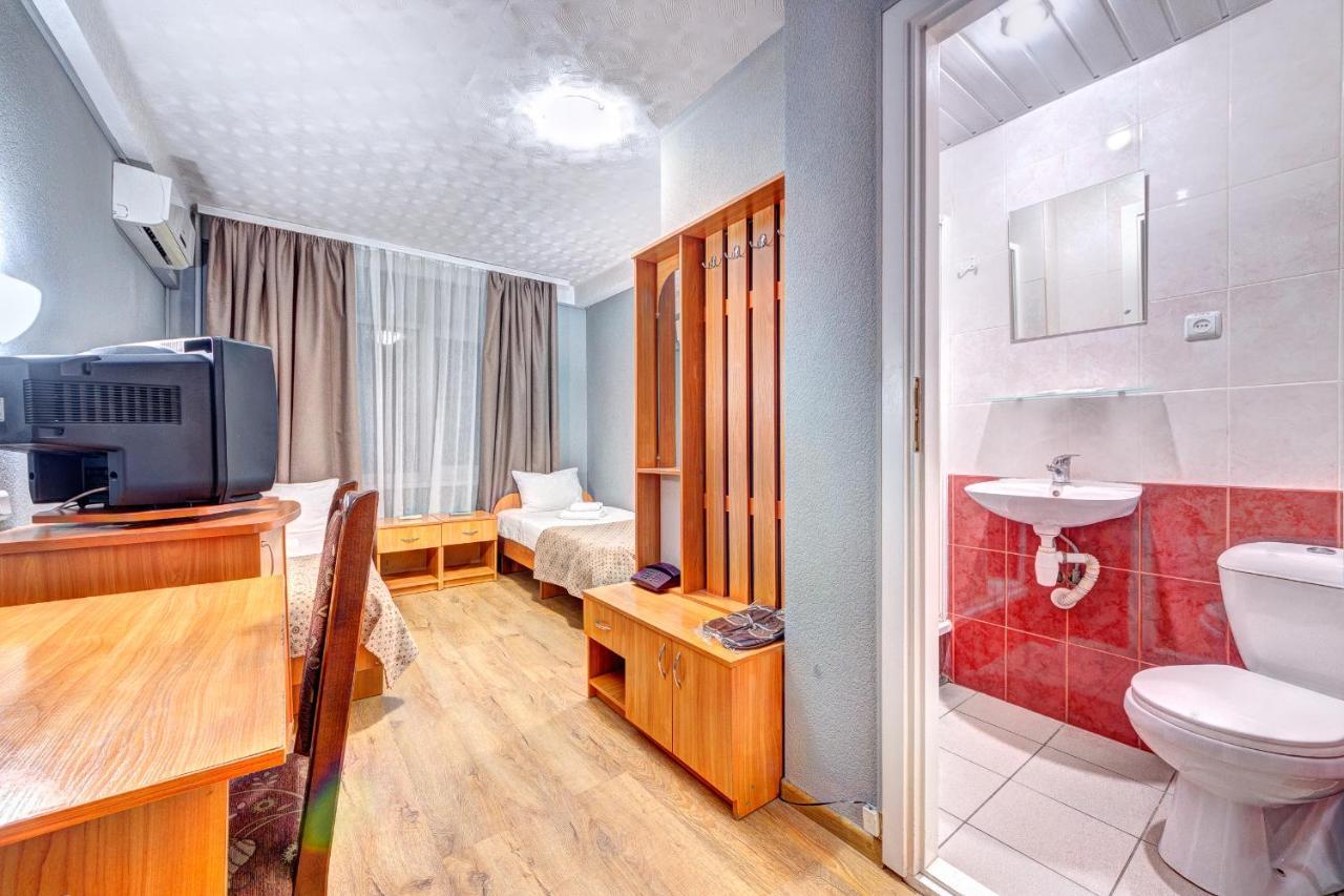 Holosiyvsky Hotel Kijów Zewnętrze zdjęcie