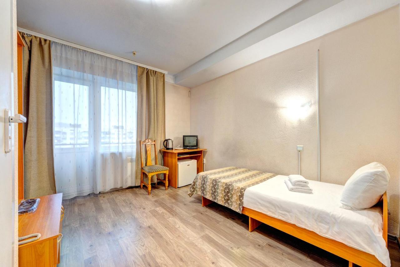 Holosiyvsky Hotel Kijów Zewnętrze zdjęcie