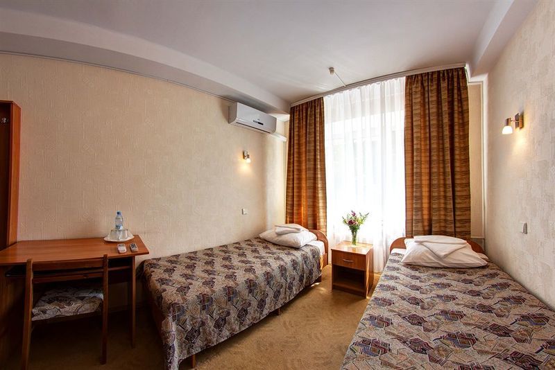 Holosiyvsky Hotel Kijów Zewnętrze zdjęcie